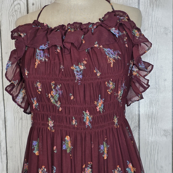 Free People Garden Party Maxi Dress Burgundy Floral Smocked Ruffle S - Picture 3 of 8